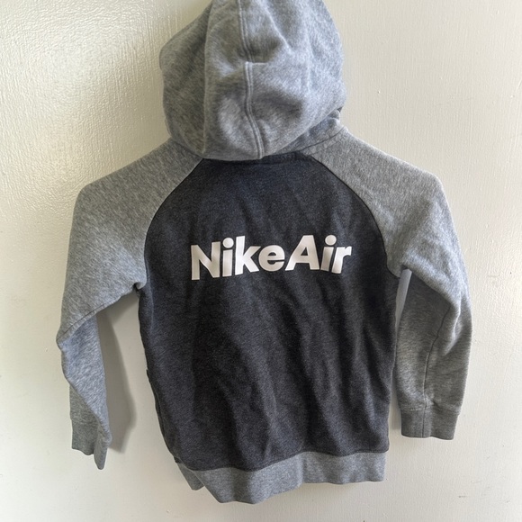 Kids Nike Air zip up Jacket - Picture 2 of 3